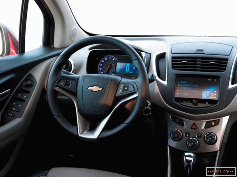 Interiér Chevrolet Tracker 2014