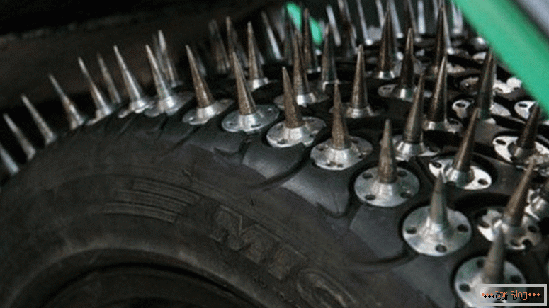je lepšie si vybrať zimné bezkartáčové pneumatiky