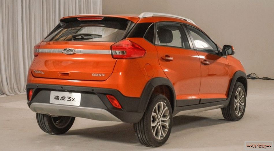 Китайцы запустили в тираж новый паркетный внедорожник Chery Tiggo 3X