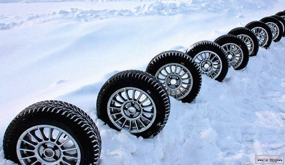 Najvyššie hodnotenie zimnej pneumatiky