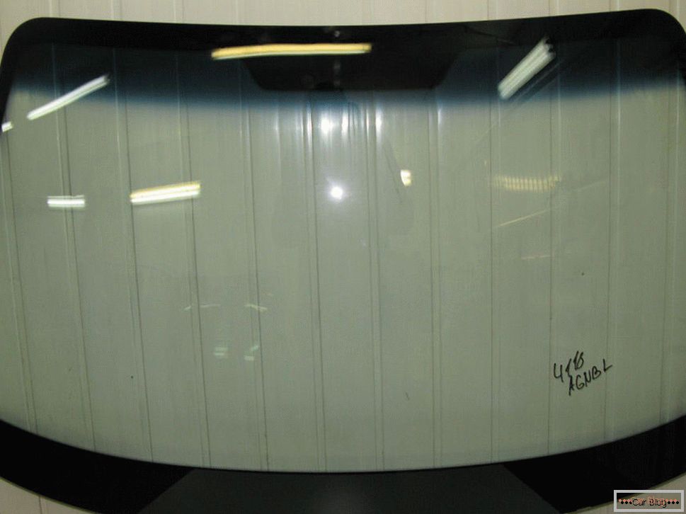 Predné sklo Asahi Glass Company