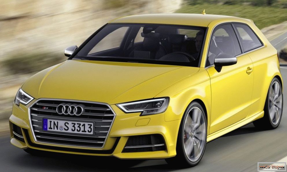 Немцы назвалa цену рестайлaнговой Audi A3 в рублях
