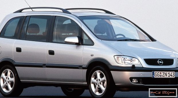 Opel Zafira - nemecký minivan
