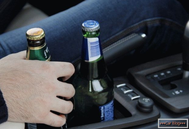 Jazda pod vplyvom alkoholu je nebezpečná pre ostatných