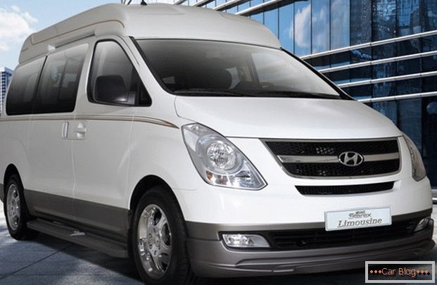 Dieselový mikrobus z Kórey Hyundai Grand môže byť náhradou za mikrobusy