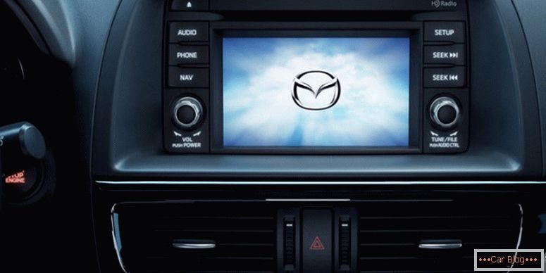 Aktualizovaná Mazda CX5 2014
