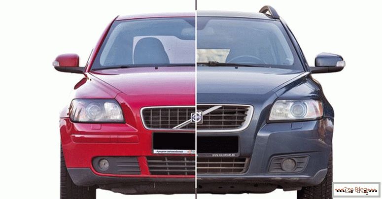 Volvo C40 pred a po prestavení